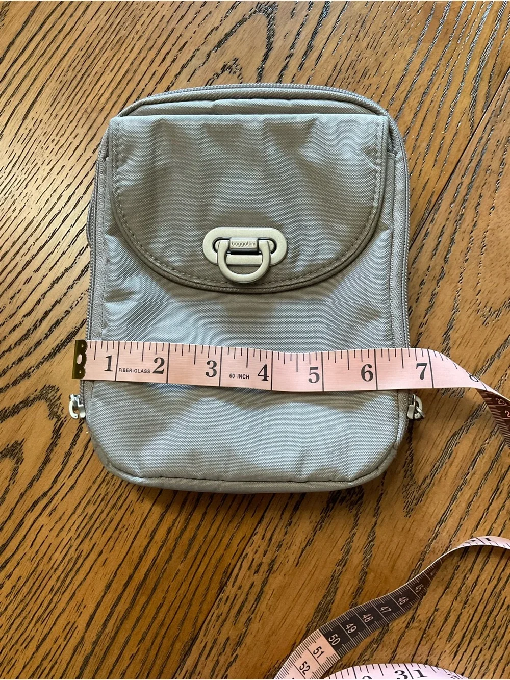 Baggallini compact crossbody